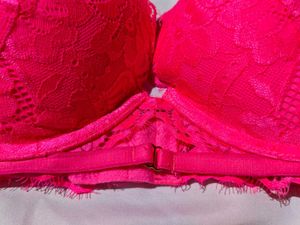 La senza Vibrant Pink Lace Bra
