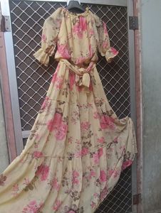 Floral Print Yellow Full Lentgh Dress. It Can Use
