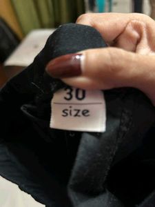 Stylish Dark Wash Skinny Jeans