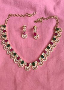 Stunning Ruby & Emerald Necklace Set