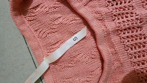 Winter Evenings Coral Knitted Pullover