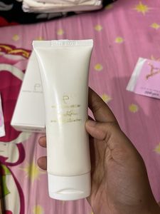 Personal Touch Skincare Box