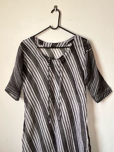Chic Striped Tunic Top