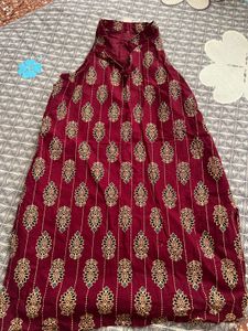 Maroon Printed Sleeveless Kurta
