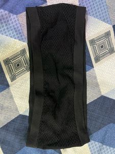 Comfortable Black Strapless Bra