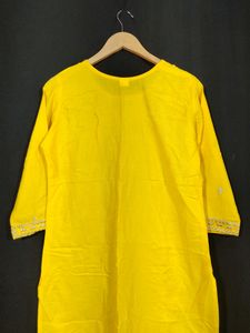 Women Yellow Kurti With Dupatta