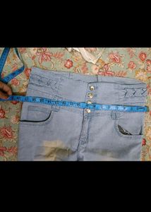 Blue Denim Jeans In 34 Waist
