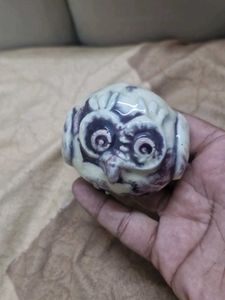 paper weight Vintage Ceramic Owl Figurine