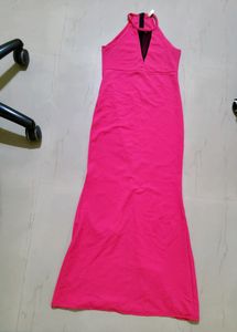 SLEEVELESS DRESS