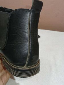 classic Men's Black Chelsea Boots
