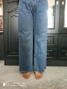 wide jeans