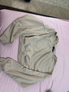 Max Comfortable Beige Sweatshirt