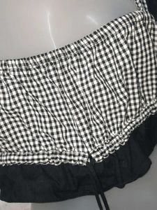 Gingham Ruffle Crop Top no 36