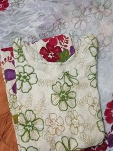 cotton soft fabric beautiful neck