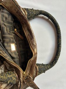 65ooRs - Fendi Zucca Monogram Handbag