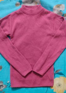 Woolen Stretchable Sweter For Girls