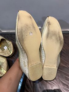 Gold &amp; Cream Ethnic Mojari Shoes