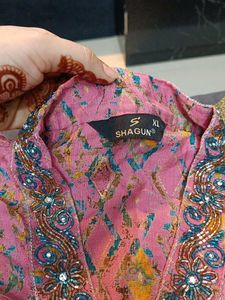 beautiful kurta with pent and dupatta