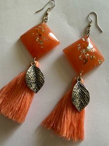 ‼️99only‼️Orange Tassel Earrings with Leaf Charm
