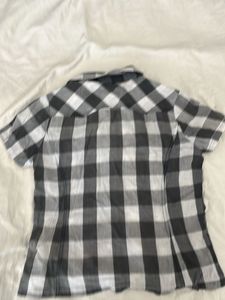 Stylish Checkered Short Sleeve Shirt