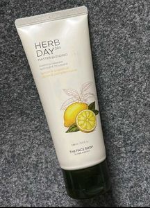 THE FACE SHOP Herb Day Cleanser
