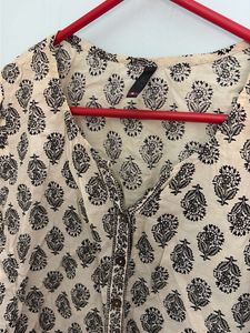 Patterned Button-Down Top