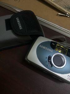Samsung Fino 35SE Vintage Point and Shoot Camera