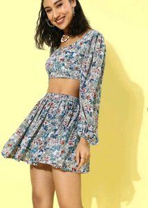 Floral Print Crop Top & Skirt Set