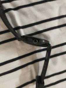 Noise Fit Buzz Smart watch with Charger