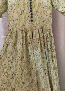 Charming Floral Printed Kurta with Matching Palazz