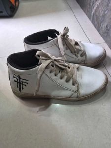White Casual Lace-Up Sneakers