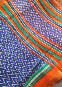 Vibrant Geometric Print Saree