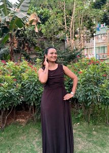 Elegant Sleeveless Evening Gown