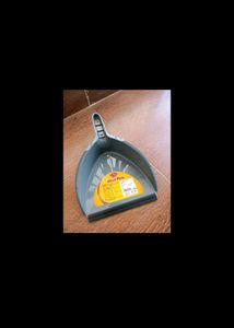 Durable Dustpan for Quick Cleaning