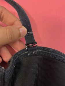 Black Strapless Padded Bra