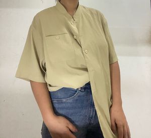 🌈Elegant Beige Shirt 💕