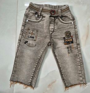 Gray Denim Shorts with "Original" Print