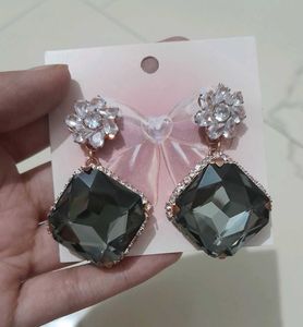 Chic Grey Diamond Dangle Earrings