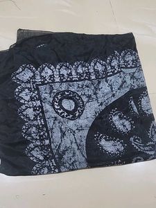 Black Batik  scaff