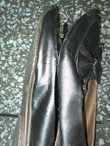 Elegant Bow Flats