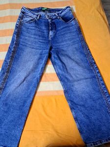 Blue Benetton Jeans with Side Stripes