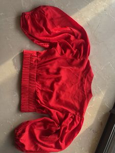 Chic Red Balloon Sleeve Top