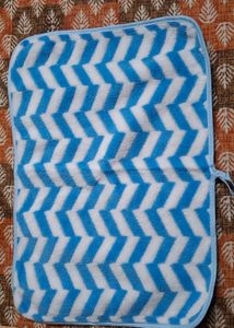 Soft fabric handtowels