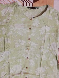 Rangmanch Light Green Floral Kurta