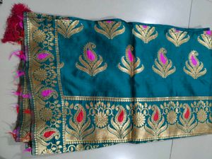 Elegant Teal Banarasi dupatta