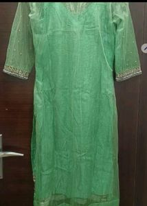 Embellished Green Kurta.