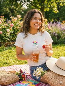 Cute Embroidered Floral T-Shirt🌸✨