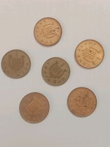 British Pound-One Penny Elizabeth II 6 Copper Coin