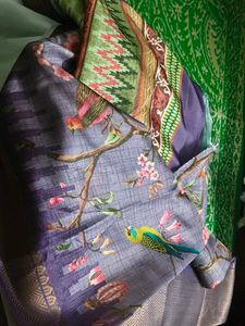 Beautiful Floral &amp; Bird Print Saree