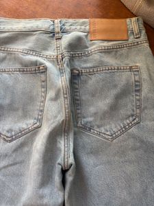 Pull &amp; Bear Light Wash Jeans